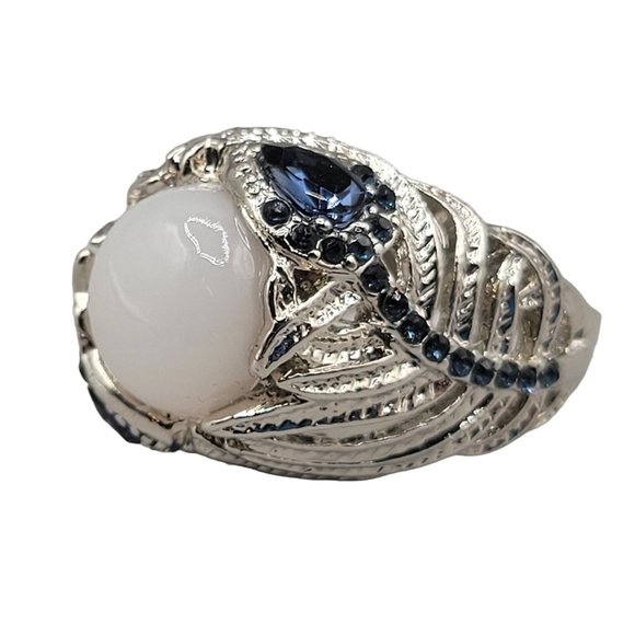 Moonstone Style Blue Rhinestone Cocktail Statement Ring Silver Tone Setting Size - Picture 1 of 9